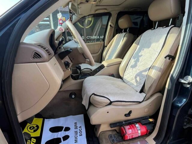 Синій Мерседес 320, об'ємом двигуна 3.2 л та пробігом 302 тис. км за 7600 $, фото 17 на Automoto.ua