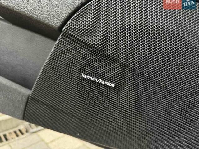 Сірий Мерседес 320 Pullman, об'ємом двигуна 3.2 л та пробігом 420 тис. км за 7700 $, фото 4 на Automoto.ua