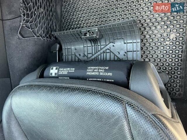 Сірий Мерседес 320 Pullman, об'ємом двигуна 3.2 л та пробігом 420 тис. км за 7700 $, фото 13 на Automoto.ua