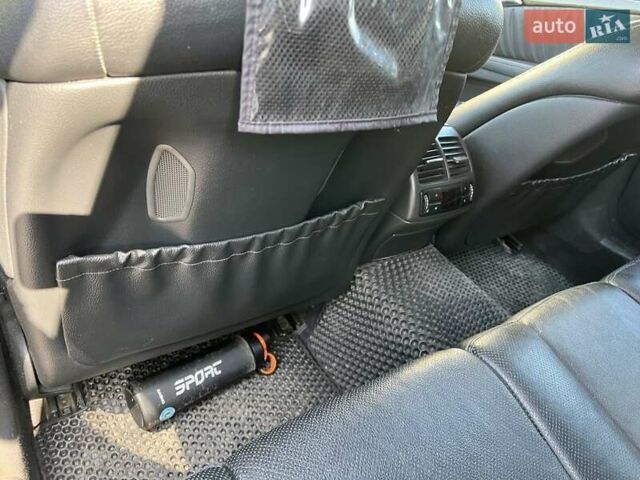 Сірий Мерседес 320 Pullman, об'ємом двигуна 3.2 л та пробігом 420 тис. км за 7700 $, фото 15 на Automoto.ua