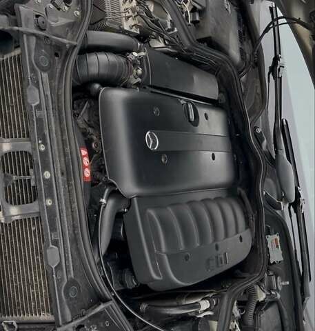 Сірий Мерседес 320 Pullman, об'ємом двигуна 3.2 л та пробігом 420 тис. км за 7700 $, фото 6 на Automoto.ua