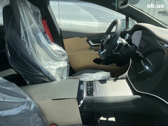 Мерседес 3302, об'ємом двигуна 2.3 л та пробігом 0 тис. км за 122591 $, фото 25 на Automoto.ua