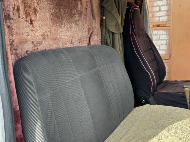 Мерседес 408, объемом двигателя 2.3 л и пробегом 0 тыс. км за 3500 $, фото 6 на Automoto.ua