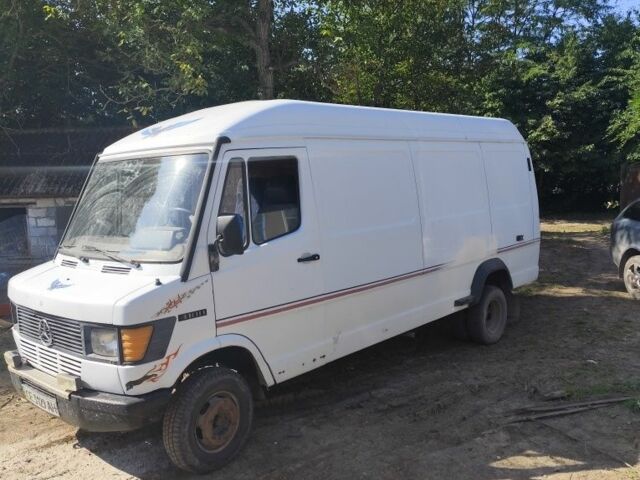 Мерседес 410, объемом двигателя 0 л и пробегом 0 тыс. км за 3500 $, фото 1 на Automoto.ua