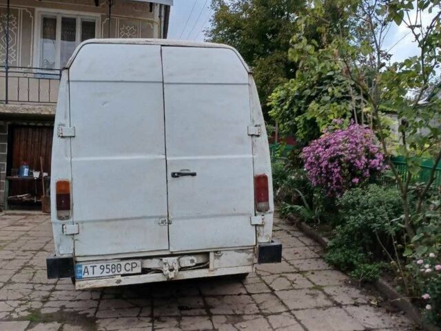 Мерседес 410, об'ємом двигуна 0 л та пробігом 0 тис. км за 2500 $, фото 3 на Automoto.ua