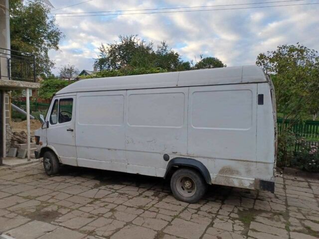 Мерседес 410, об'ємом двигуна 0 л та пробігом 0 тис. км за 2500 $, фото 1 на Automoto.ua