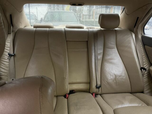 Черный Мерседес 500, объемом двигателя 5 л и пробегом 555 тыс. км за 4000 $, фото 17 на Automoto.ua