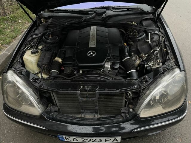 Черный Мерседес 500, объемом двигателя 5 л и пробегом 555 тыс. км за 4000 $, фото 19 на Automoto.ua