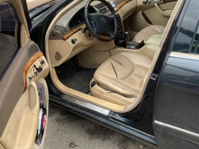 Черный Мерседес 500, объемом двигателя 5 л и пробегом 350 тыс. км за 3500 $, фото 5 на Automoto.ua