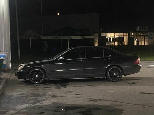 Черный Мерседес 500, объемом двигателя 5 л и пробегом 350 тыс. км за 3500 $, фото 2 на Automoto.ua