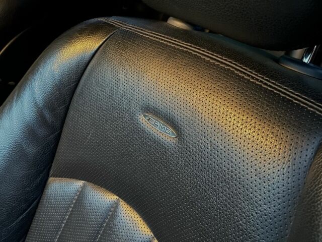 Черный Мерседес 500, объемом двигателя 5 л и пробегом 360 тыс. км за 7799 $, фото 7 на Automoto.ua