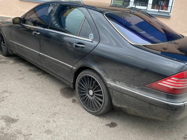 Черный Мерседес 500, объемом двигателя 5 л и пробегом 350 тыс. км за 3500 $, фото 8 на Automoto.ua