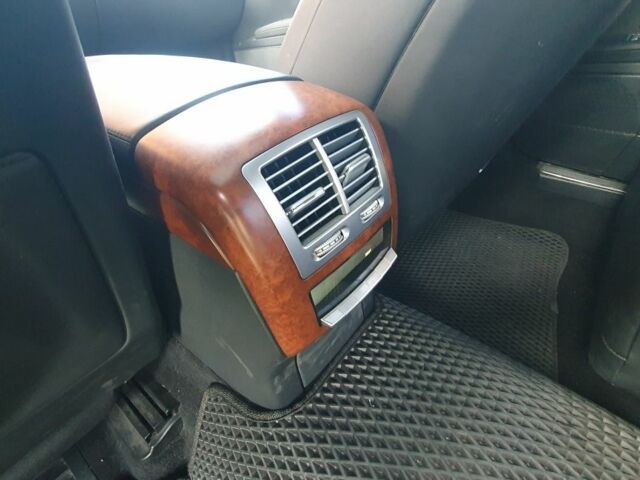 Чорний Мерседес 500, об'ємом двигуна 5.5 л та пробігом 115 тис. км за 12500 $, фото 11 на Automoto.ua