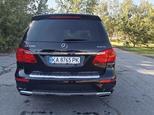 Черный Мерседес 500, объемом двигателя 4.7 л и пробегом 248 тыс. км за 26499 $, фото 6 на Automoto.ua