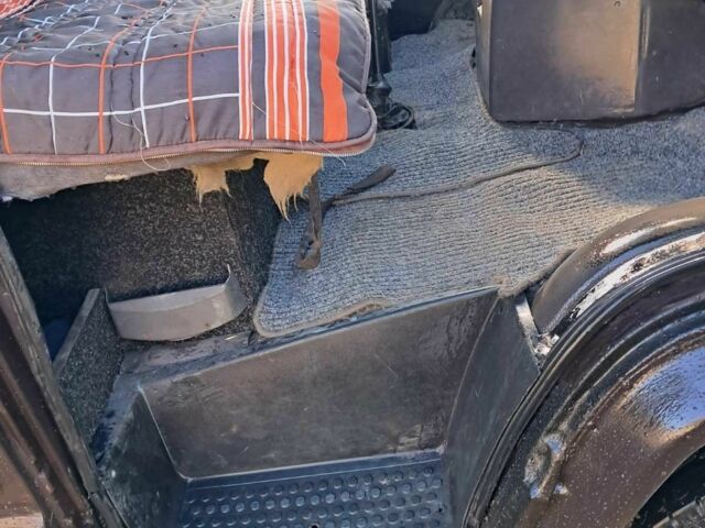 Мерседес 609 д, об'ємом двигуна 3.97 л та пробігом 0 тис. км за 5300 $, фото 9 на Automoto.ua