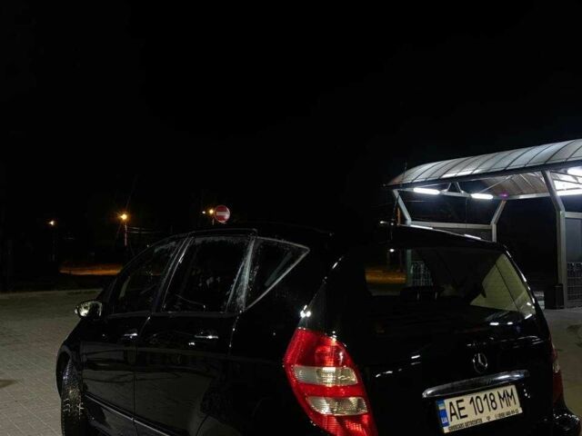 Чорний Мерседес 8, об'ємом двигуна 1.5 л та пробігом 3 тис. км за 5000 $, фото 5 на Automoto.ua