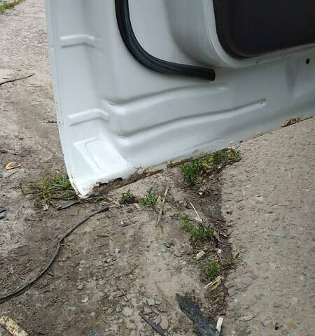 Белый Мерседес А класс, объемом двигателя 1.4 л и пробегом 430 тыс. км за 2400 $, фото 7 на Automoto.ua