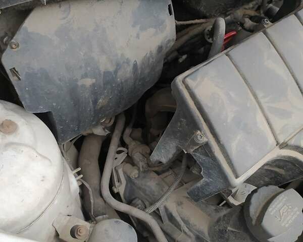 Белый Мерседес А класс, объемом двигателя 1.4 л и пробегом 430 тыс. км за 2400 $, фото 25 на Automoto.ua