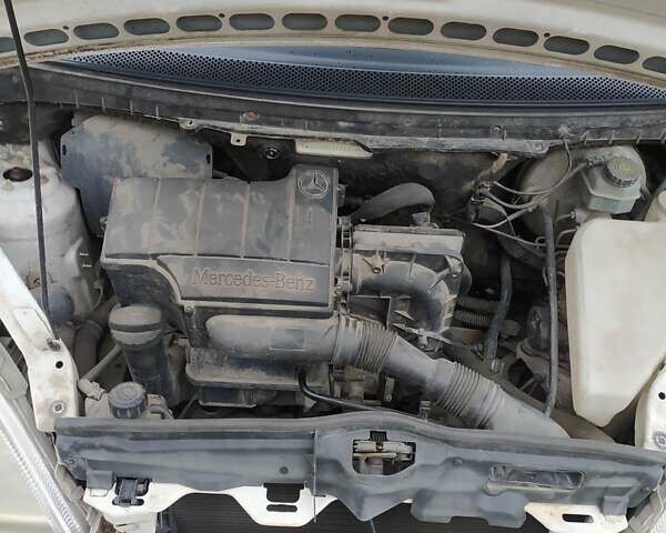 Белый Мерседес А класс, объемом двигателя 1.4 л и пробегом 430 тыс. км за 2400 $, фото 22 на Automoto.ua