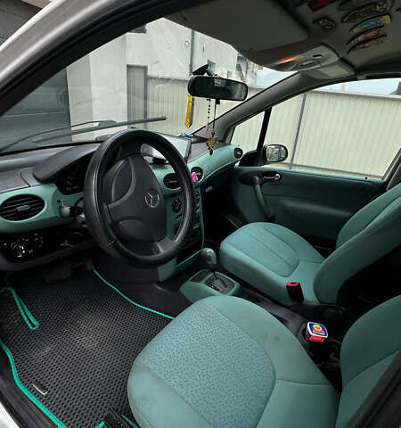 Білий Мерседес А клас, об'ємом двигуна 1.6 л та пробігом 270 тис. км за 3500 $, фото 12 на Automoto.ua