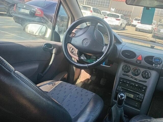 Білий Мерседес А клас, об'ємом двигуна 0 л та пробігом 340 тис. км за 3100 $, фото 6 на Automoto.ua