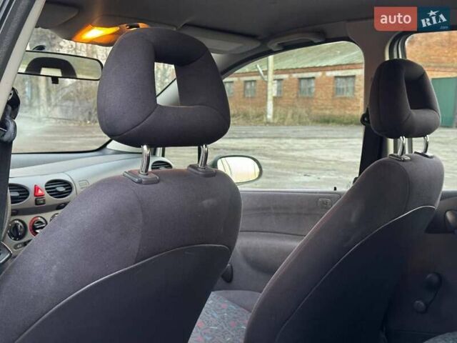 Белый Мерседес А класс, объемом двигателя 1.4 л и пробегом 180 тыс. км за 4250 $, фото 18 на Automoto.ua