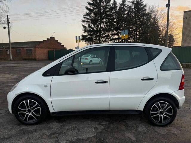 Белый Мерседес А класс, объемом двигателя 0 л и пробегом 180 тыс. км за 4250 $, фото 11 на Automoto.ua