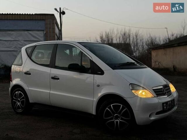 Белый Мерседес А класс, объемом двигателя 1.4 л и пробегом 180 тыс. км за 4250 $, фото 2 на Automoto.ua