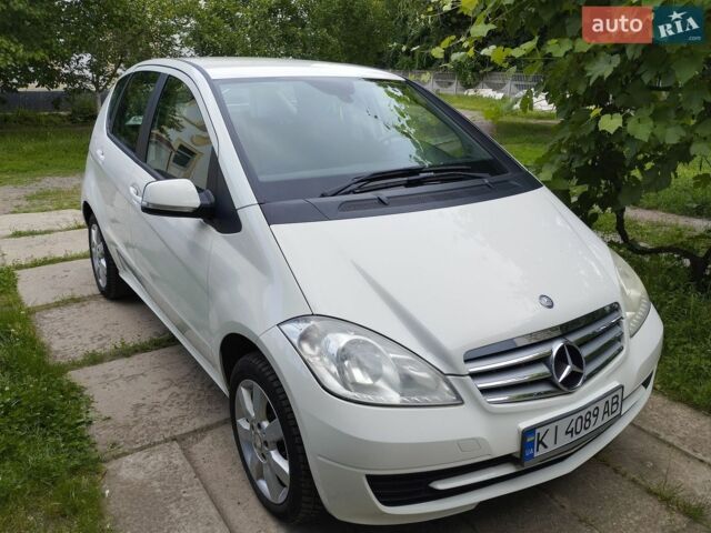 Білий Мерседес А клас, об'ємом двигуна 1.7 л та пробігом 105 тис. км за 7200 $, фото 1 на Automoto.ua