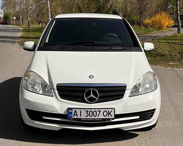 Білий Мерседес А клас, об'ємом двигуна 1.7 л та пробігом 98 тис. км за 7700 $, фото 1 на Automoto.ua