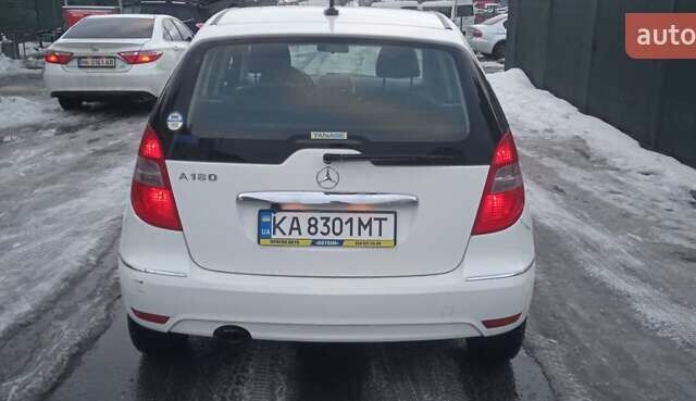 Білий Мерседес А клас, об'ємом двигуна 1.7 л та пробігом 176 тис. км за 5899 $, фото 5 на Automoto.ua