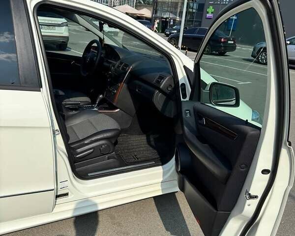 Білий Мерседес А клас, об'ємом двигуна 1.7 л та пробігом 91 тис. км за 8200 $, фото 10 на Automoto.ua