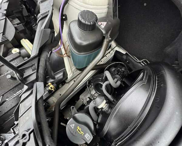 Білий Мерседес А клас, об'ємом двигуна 1.7 л та пробігом 42 тис. км за 8200 $, фото 22 на Automoto.ua