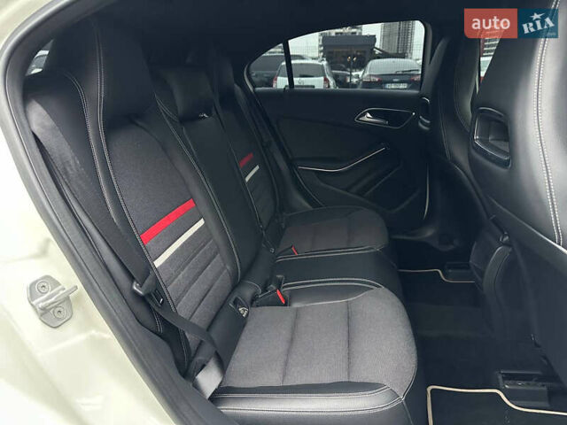 Білий Мерседес А клас, об'ємом двигуна 1.8 л та пробігом 131 тис. км за 12950 $, фото 32 на Automoto.ua