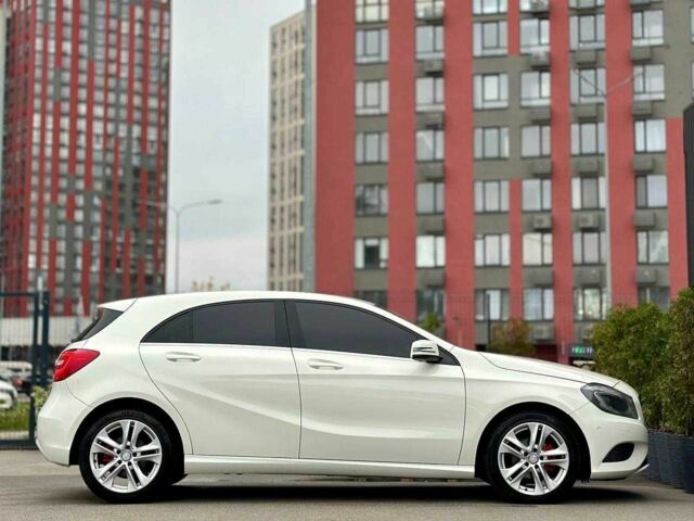 Білий Мерседес А клас, об'ємом двигуна 1.8 л та пробігом 131 тис. км за 12950 $, фото 3 на Automoto.ua