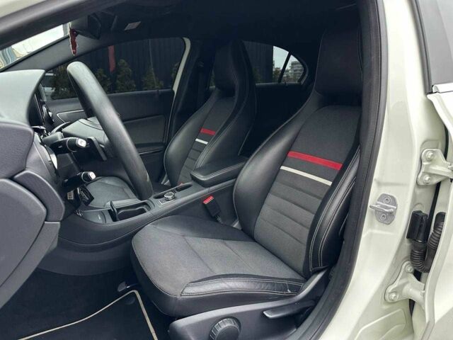 Білий Мерседес А клас, об'ємом двигуна 1.8 л та пробігом 131 тис. км за 12950 $, фото 12 на Automoto.ua