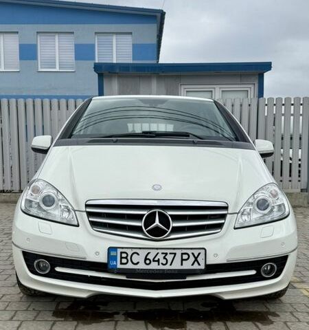 Білий Мерседес А клас, об'ємом двигуна 1.7 л та пробігом 132 тис. км за 8500 $, фото 6 на Automoto.ua