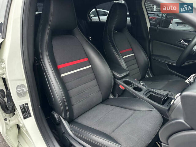 Білий Мерседес А клас, об'ємом двигуна 1.8 л та пробігом 131 тис. км за 12950 $, фото 17 на Automoto.ua