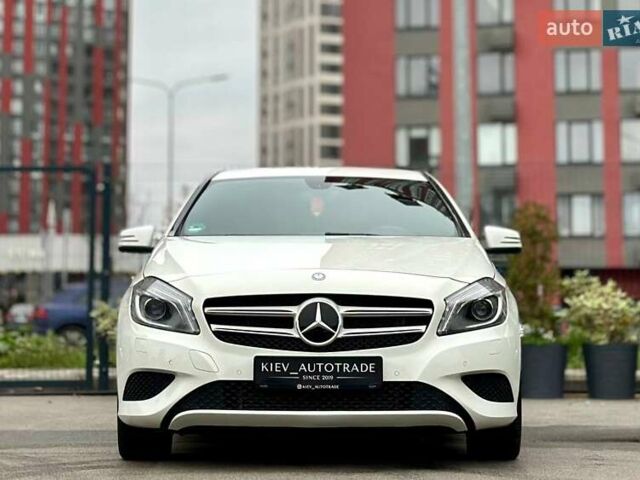 Білий Мерседес А клас, об'ємом двигуна 1.8 л та пробігом 131 тис. км за 12950 $, фото 4 на Automoto.ua