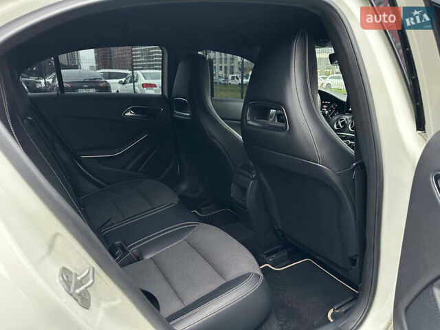 Білий Мерседес А клас, об'ємом двигуна 1.8 л та пробігом 131 тис. км за 12950 $, фото 18 на Automoto.ua