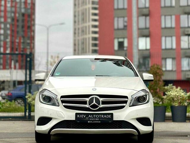 Білий Мерседес А клас, об'ємом двигуна 1.8 л та пробігом 131 тис. км за 12950 $, фото 2 на Automoto.ua