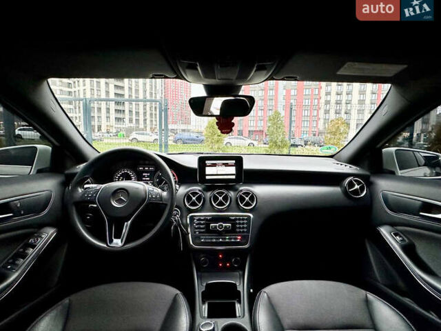 Білий Мерседес А клас, об'ємом двигуна 1.8 л та пробігом 131 тис. км за 12950 $, фото 25 на Automoto.ua