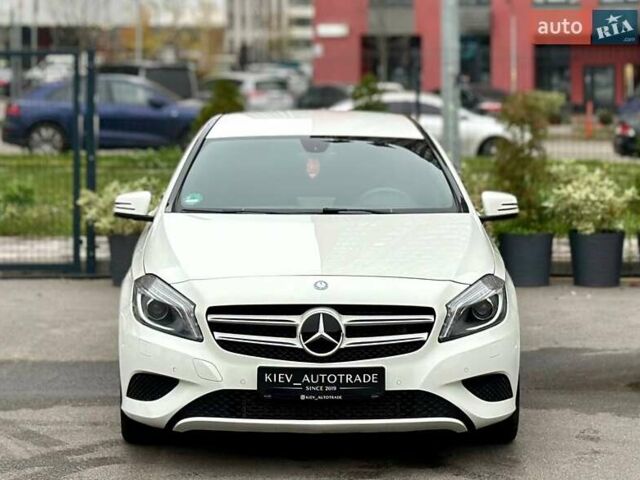 Білий Мерседес А клас, об'ємом двигуна 1.8 л та пробігом 131 тис. км за 12950 $, фото 5 на Automoto.ua