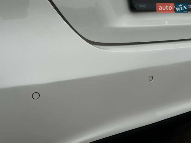 Білий Мерседес А клас, об'ємом двигуна 1.8 л та пробігом 131 тис. км за 12950 $, фото 14 на Automoto.ua