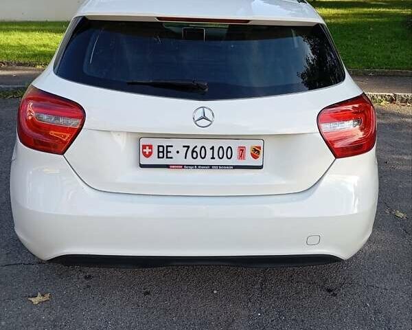 Белый Мерседес А класс, объемом двигателя 1.6 л и пробегом 220 тыс. км за 11000 $, фото 1 на Automoto.ua