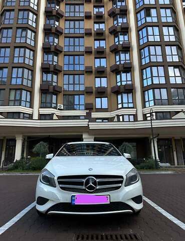 Белый Мерседес А класс, объемом двигателя 1.8 л и пробегом 194 тыс. км за 14800 $, фото 2 на Automoto.ua