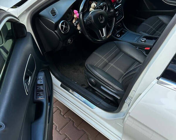 Белый Мерседес А класс, объемом двигателя 1.8 л и пробегом 194 тыс. км за 14800 $, фото 6 на Automoto.ua