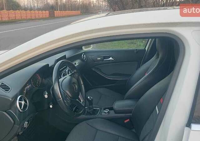 Белый Мерседес А класс, объемом двигателя 0 л и пробегом 167 тыс. км за 12500 $, фото 20 на Automoto.ua