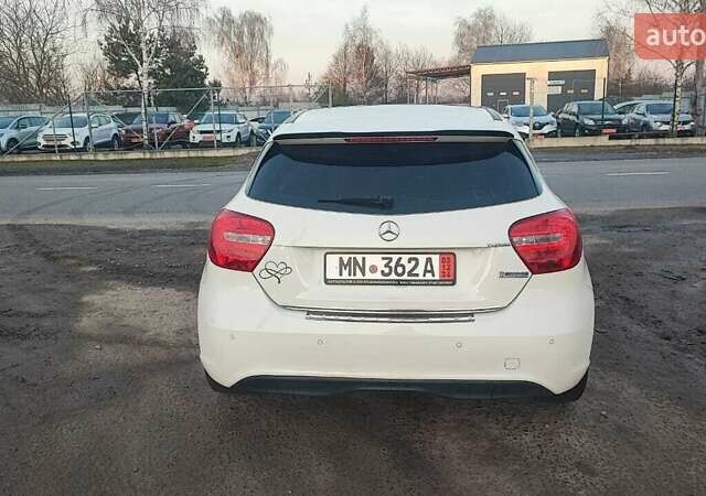 Белый Мерседес А класс, объемом двигателя 0 л и пробегом 167 тыс. км за 12500 $, фото 7 на Automoto.ua
