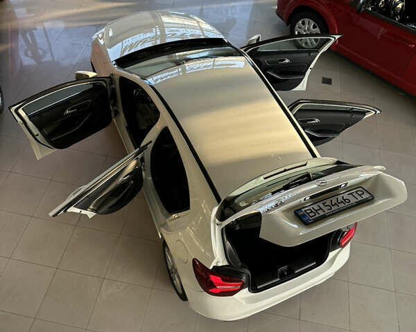 Белый Мерседес А класс, объемом двигателя 1.6 л и пробегом 145 тыс. км за 13500 $, фото 26 на Automoto.ua